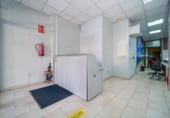 Local comercial
en venda
amb 245m² a Getafe, Calle Sierra foto