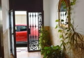 185m² locaux commerciaux pour vente à Estepona, Calle Rivera photo