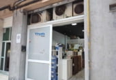 110m² warehouse for sale in Mataró, Carrer Joan Maragall photo