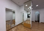 70m² commercial premises for sale in Cáceres, in the area of Kings Huertas, Calle León Leal photo