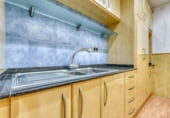 Peluqueria en venta con 68m² en Figueras, Carrer del President Kennedy foto