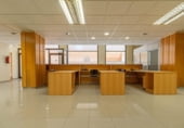 Local comercial en venta con 300m² en Figueras, Avinguda de Vilallonga foto
