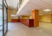 Local comercial en venta con 300m² en Figueras, Avinguda de Vilallonga foto