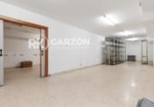 Local comercial
en venda
amb 290m² a Almeria, Calle Bizet foto