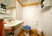 Local comercial en venta con 112m² en Manresa, en la zona de Valldaura, Carrer Bruc foto