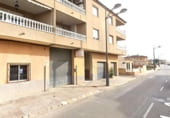 Local comercial en venta con 187m² en Orihuela, Barrio Los Suizos foto