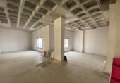950m² commercial premises for sale in Algeciras, Calle Sáenz Laguna photo