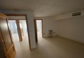 950m² commercial premises for sale in Algeciras, Calle Sáenz Laguna photo