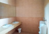 Hotel en venta con 3915m² en Güéjar Sierra, Calle Camino de la Estación foto