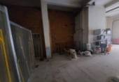 97m² commercial premises for sale in Zaragoza, Calle Unceta photo