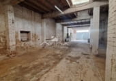 Local comercial
en venda
amb 330m² a Gandia, Polígono Número 31 foto