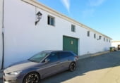 357m² warehouse for sale in Salteras, Calle Real photo
