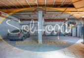 Local comercial Industrial en venta con 178m² en Camas, Camino del Monte foto