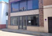 Local comercial
en venda
amb 750m² a Valdepeñas, Calle Real foto