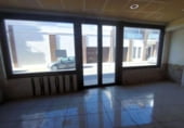 Local comercial
en venda
amb 750m² a Valdepeñas, Calle Real foto