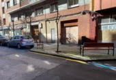Local comercial en venta con 392m² en Gijón, en la zona de La Arena, Calle Doctor Aquilino Hurle foto