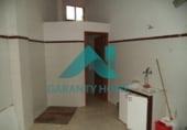 50m² commercial premises for sale in Cáceres, in the area of The Peru, Parque José María Saponi Mendo photo