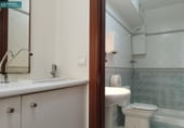 Gimnasio en venta con 275m² en Santiago de Compostela, en la zona de Os Campos da Choupana, Rúa Julia Minguillón foto