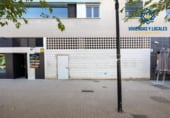 143m² commercial premises for sale in Granada, in the area of Campus, Avenida Ilustración photo