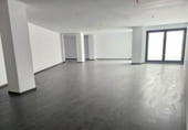 265m² office for sale in Córdoba, in the area of Santiago, Calle de Palomares photo