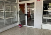 Local comercial en venta con 188m² en Tarrasa, Carrer de Pardo Bazán foto