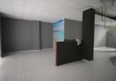 Local comercial en venta con 175m² en Onteniente, Avenida de Albaida foto