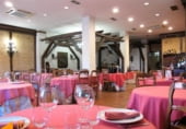 267m² restaurant pour vente à Burgos, dans le quartier de Villímar, Plazuela del Juego de Bolos photo