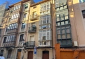 420m² hotel for sale in Logroño, Calle Marqués de San Nicolás photo