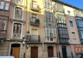 420m² hotel for sale in Logroño, Calle Marqués de San Nicolás photo