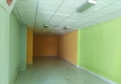 Local comercial en venta con 152m² en Santiago de Compostela, Rúa Salvadas foto