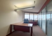 176m² office for sale in Lérida, Carrer Lluís Companys photo