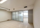 176m² office for sale in Lérida, Carrer Lluís Companys photo