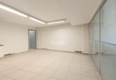 176m² office for sale in Lérida, Carrer Lluís Companys photo