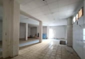 288m² commercial premises for sale in Lérida, Carrer de l'Almodí Vell photo