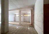 288m² commercial premises for sale in Lérida, Carrer de l'Almodí Vell photo