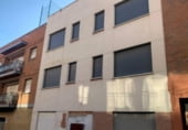 Edificio en venta con 54m² en Madrid, en la zona de Pradolongo, calle de los carrascales, 28026 foto