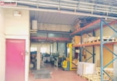 396m² offices for sale in Madrid, in the area of Villaverde Alto, Calle de San Cesáreo photo