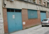 Local comercial en venta con 423m² en Cáceres, en la zona de El Rodeo, Calle Santa Luisa de Marillac foto