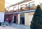 164m² commercial premises for sale in León, in the area of Historic Center, Calle Varillas photo