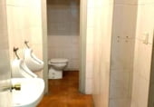 164m² commercial premises for sale in León, in the area of Historic Center, Calle Varillas photo
