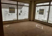 Local comercial
en venda
amb 102m² a Cuéllar, Calle Resina foto