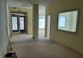 Local comercial
en venda
amb 102m² a Cuéllar, Calle Resina foto