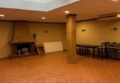 240m² commercial premises for sale in Zuheros, Calle Hondo del Río photo