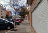 200m² commercial premises for sale in Barañain, Calle Lur Gorri photo
