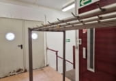 200m² commercial premises for sale in Barañain, Calle Lur Gorri photo