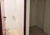 200m² commercial premises for sale in Barañain, Calle Lur Gorri photo