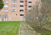 200m² commercial premises for sale in Barañain, Calle Lur Gorri photo