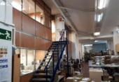 Local comercial en venta con 460m² en Bilbao, en la zona de San Pedro de Deusto, Calle Blas de Otero foto