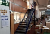Local comercial en venta con 460m² en Bilbao, en la zona de San Pedro de Deusto, Calle Blas de Otero foto