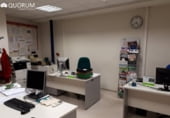 Local comercial en venta con 460m² en Bilbao, en la zona de San Pedro de Deusto, Calle Blas de Otero foto
